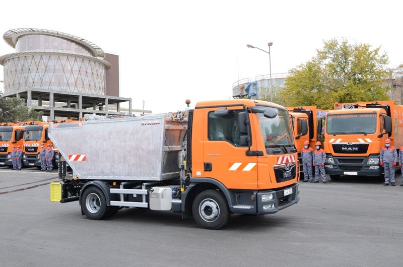 Bakıya xüsusi təyinatlı yeni texnikalar gətirilib (FOTO) - Gallery Image