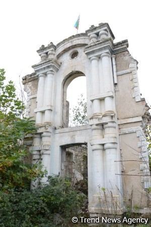 Füzulidə bir dənə də salamat bina qalmayıb (FOTO) - Gallery Image