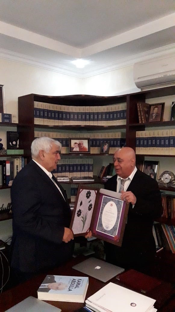 Kamal Abdulla Türk Ədəbiyyatı Fondunun fəxri üzvü seçilib- FOTO