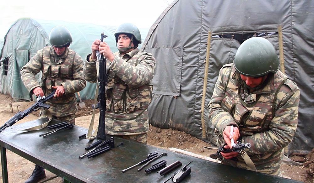 Azad edilmiş ərazilərdə bölmələrimizin təminatı yaxşılaşdırılır - MN (FOTO/VİDEO) - Gallery Image