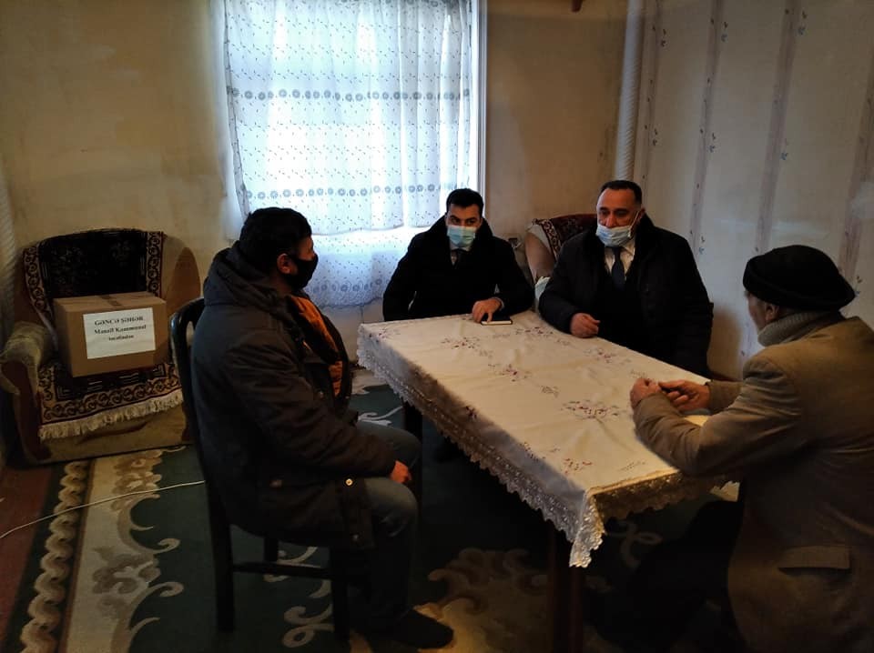 Niyazi Bayramov şəhid ailələrini ziyarət etdi- FOTOLAR
