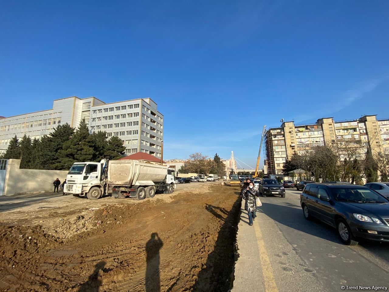 Bakının bu ərazisində olan obyektlər sökülür (FOTO) - Gallery Image