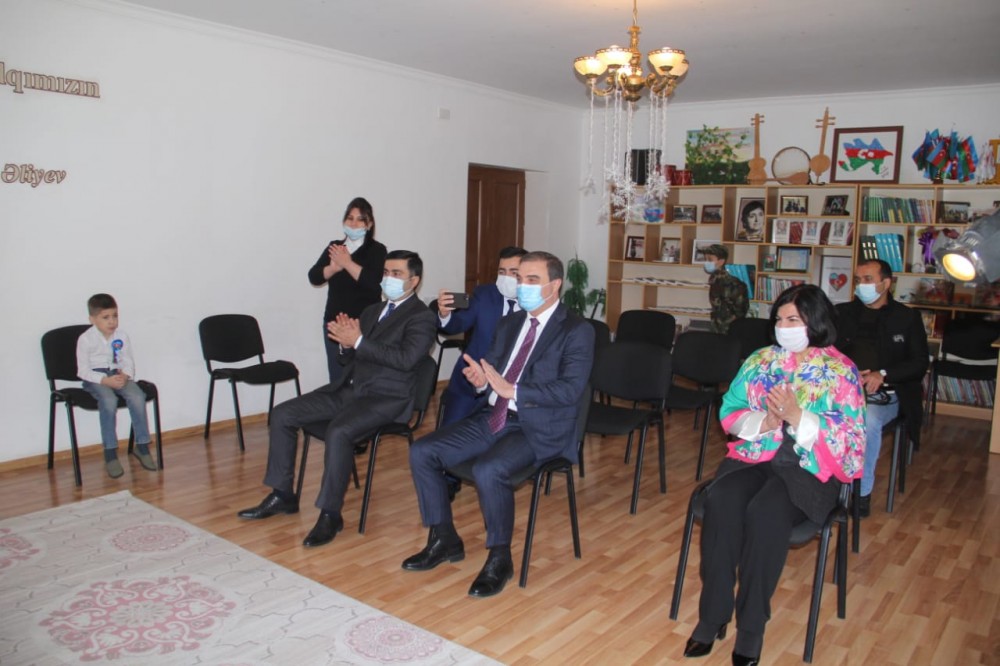 Niyazi Bayramov kimsəsiz uşaqlara belə qulluq etdi- FOTOLAR