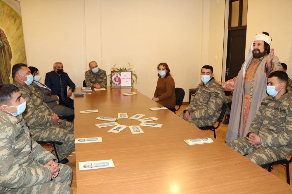 “Nizami Gəncəvi ili” çərçivəsində ilk tədbir keçirilib (FOTO) - Gallery Image