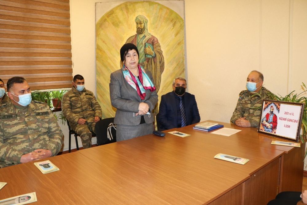 “Nizami Gəncəvi ili” çərçivəsində ilk tədbir keçirilib (FOTO) - Gallery Image