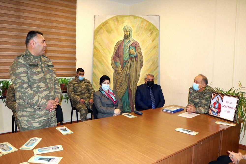 “Nizami Gəncəvi ili” çərçivəsində ilk tədbir keçirilib (FOTO) - Gallery Image