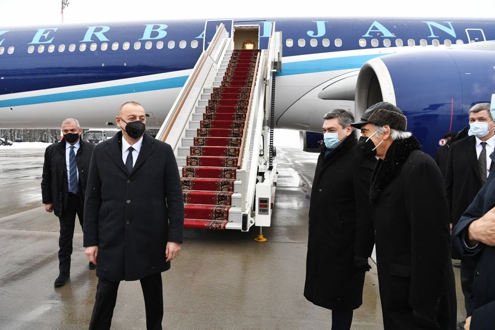 Prezident İlham Əliyev Rusiya Prezidenti Vladimir Putinin dəvəti ilə Moskvaya işgüzar səfərə gəlib (FOTO) - Gallery Image