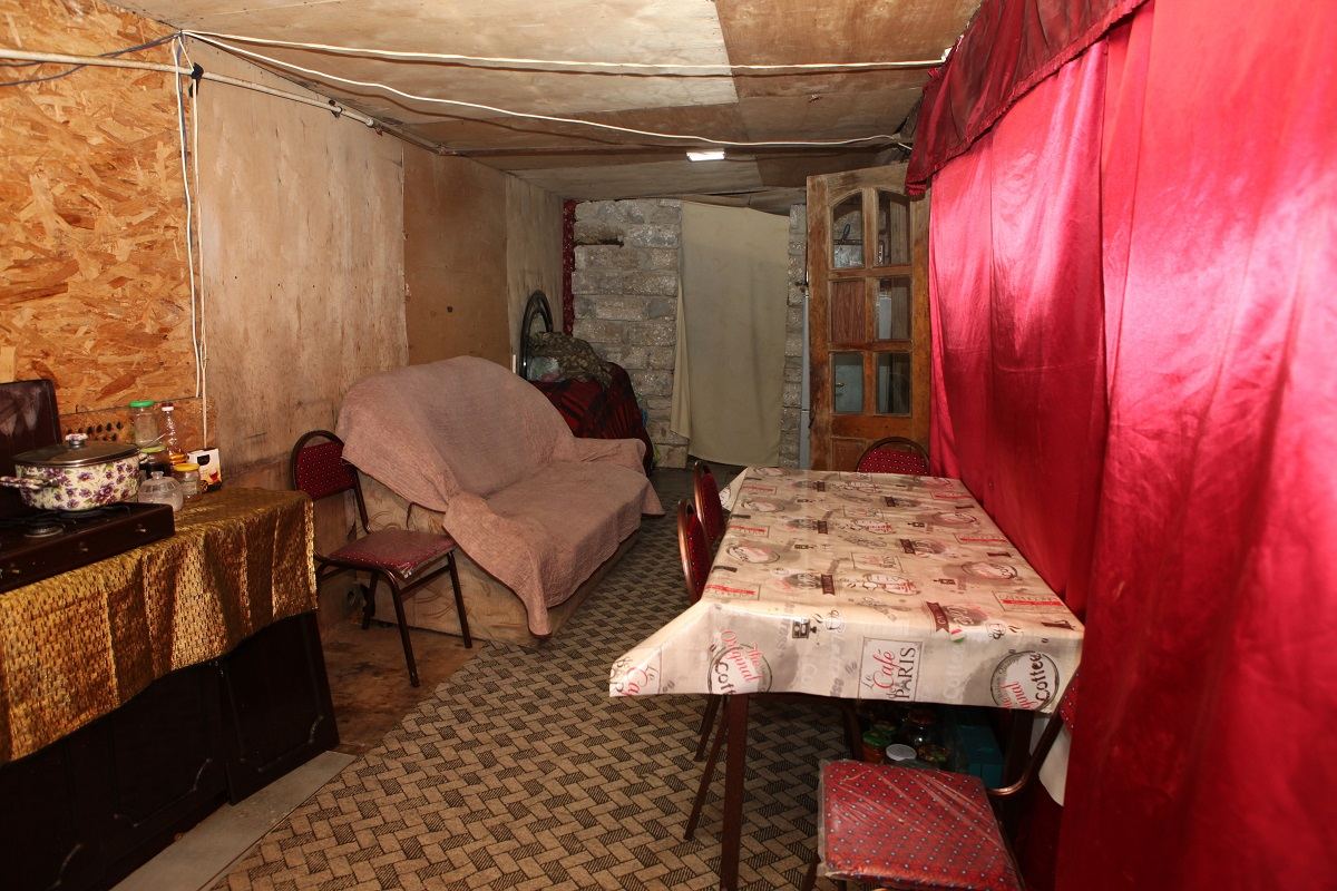 Daha bir qazi ailəsi yeni mənzilə köçürüldü (FOTO) - Gallery Image
