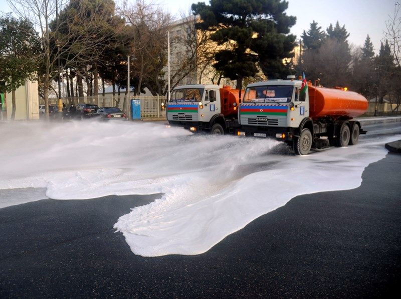 Paytaxtın küçələri yenidən dezinfeksiya edilir (FOTO) - Gallery Image