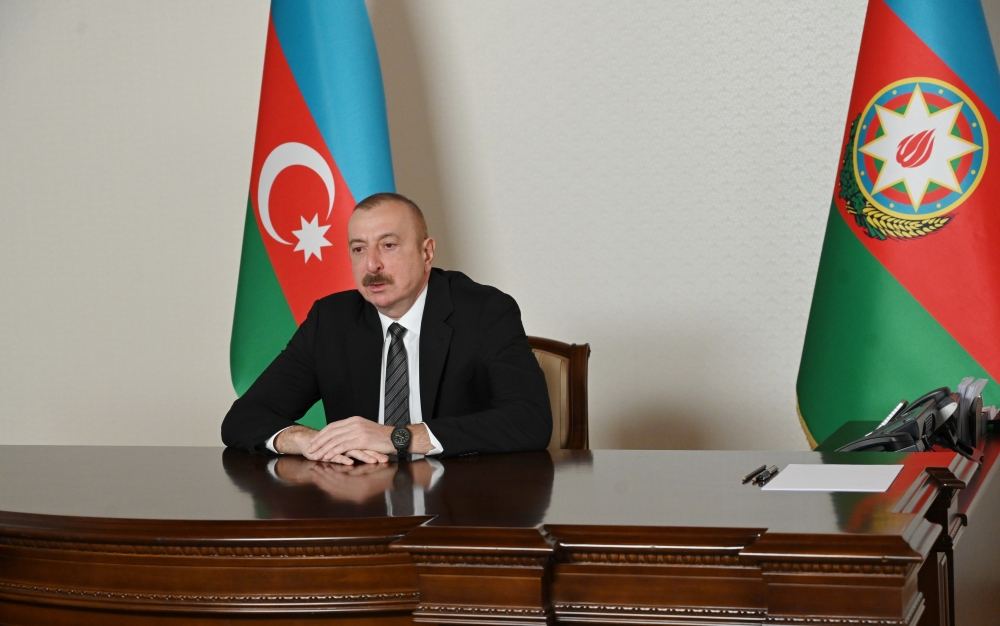 Prezident İlham Əliyev Türkdilli Dövlətlərin Əməkdaşlıq Şurasının Baş katibini videoformatda qəbul edib (FOTO) - Gallery Image