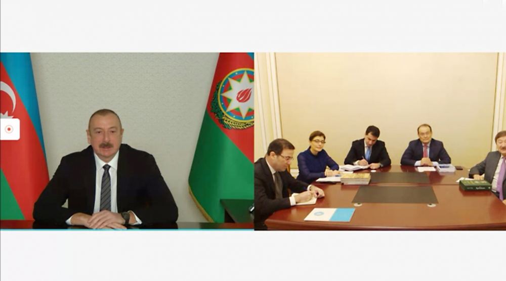 Prezident İlham Əliyev Türkdilli Dövlətlərin Əməkdaşlıq Şurasının Baş katibini videoformatda qəbul edib (FOTO) - Gallery Image