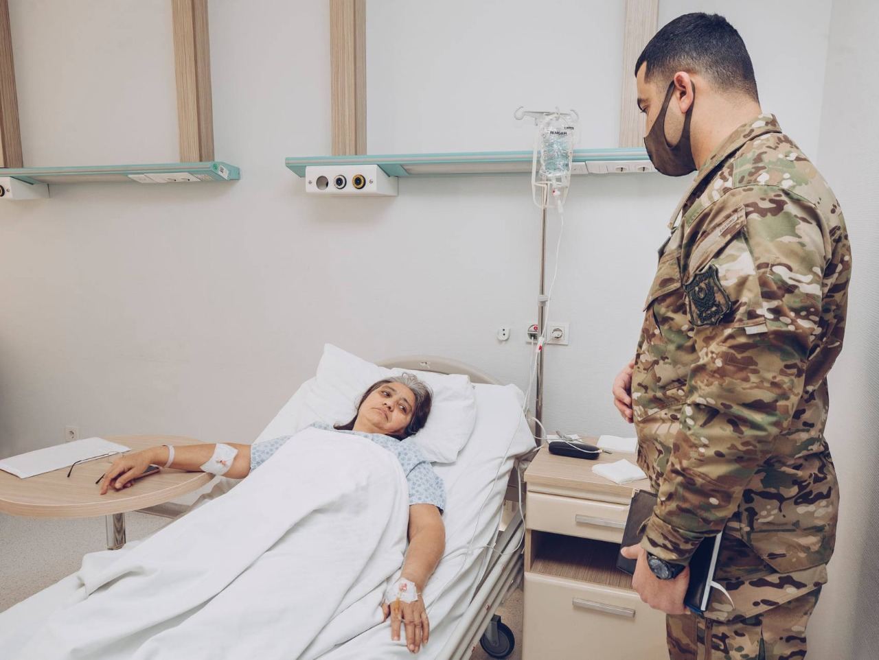 "YAŞAT" Fondu 4 şəhidin valideyninin əməliyyat xərclərini ödədi (FOTO) - Gallery Image
