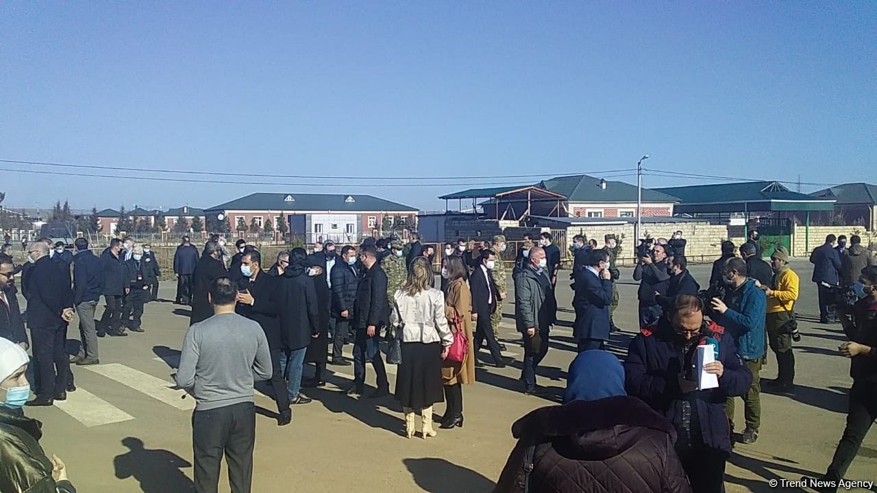 Diplomatik korpus nümayəndələri Cocuq Mərcanlıda səfərdədir (FOTO) - Gallery Image