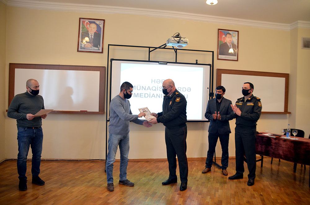 Heydər Əliyev adına AAHM-in kursantları üçün seminar təşkil olunub (FOTO) - Gallery Image