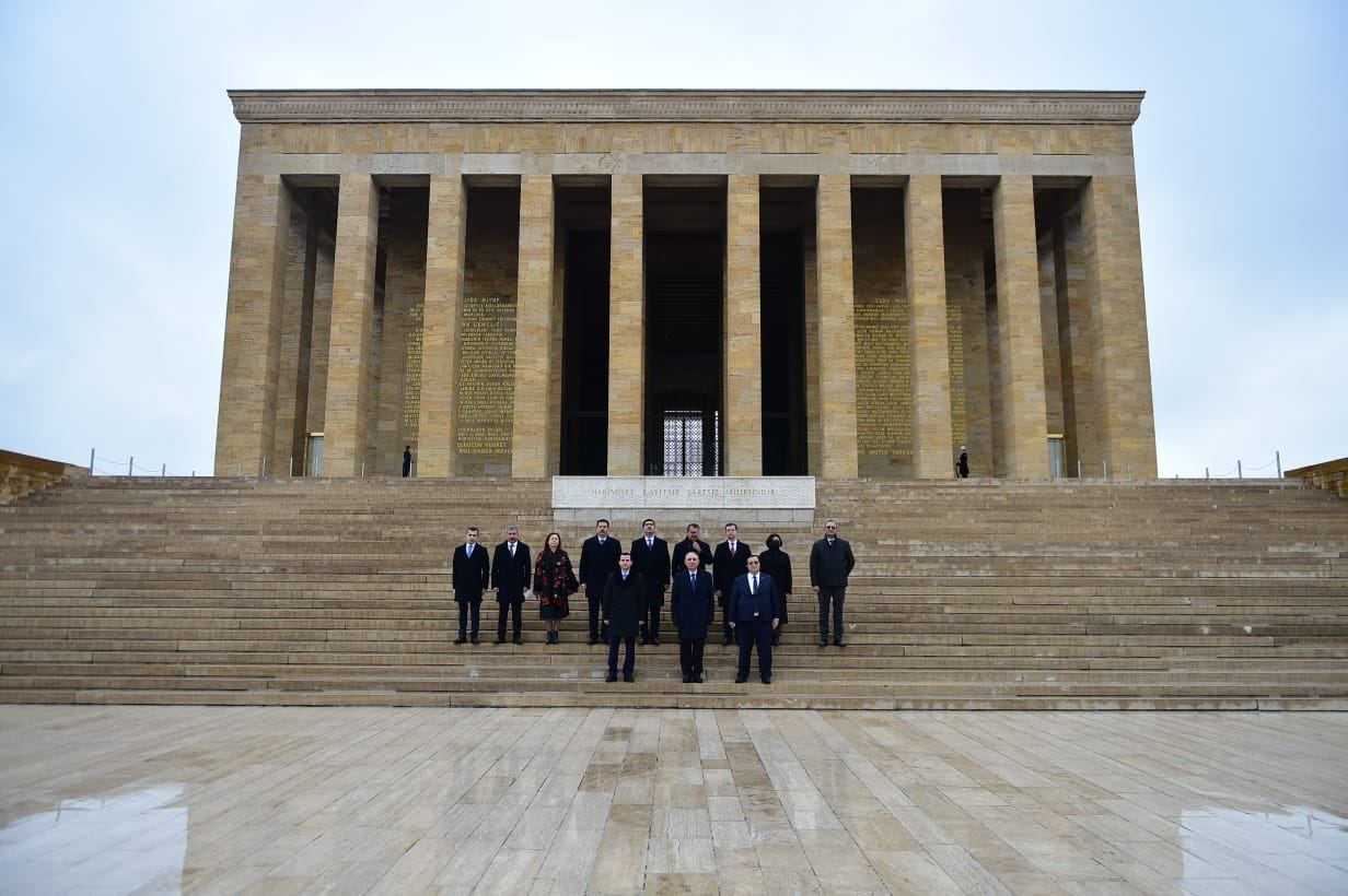Kamran Əliyevin rəhbərlik etdiyi nümayəndə heyəti Türkiyəyə səfər edib (FOTO) - Gallery Image