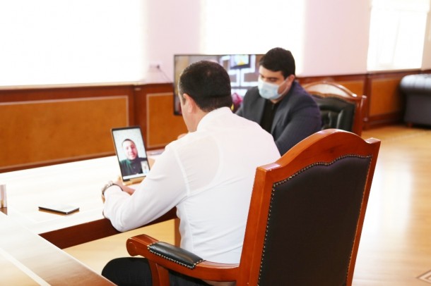 Mahir Abbaszadə seçicilərlə növbəti videoqəbul keçirdi- FOTOLAR