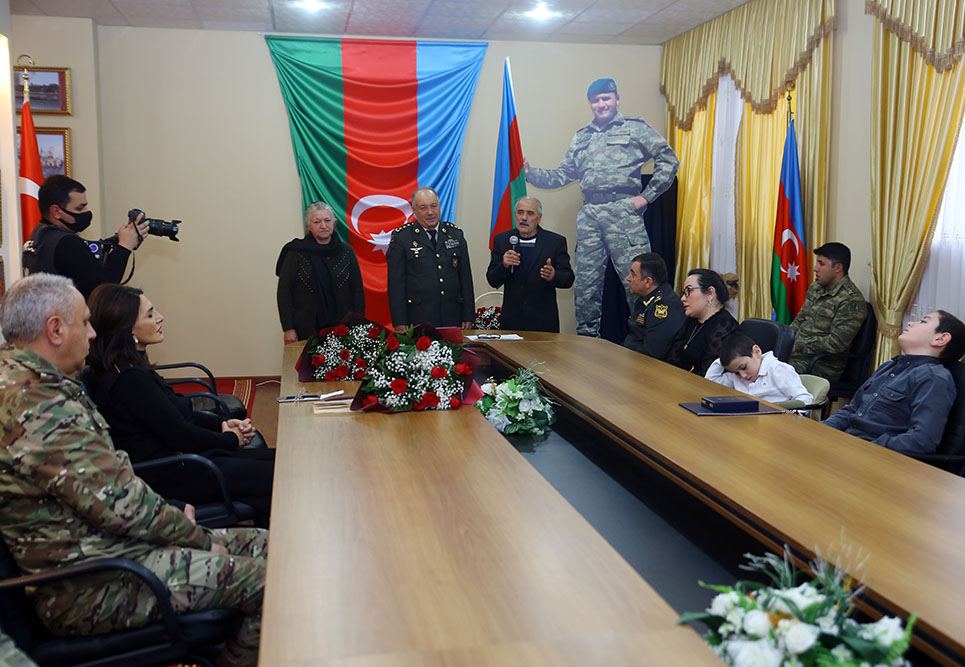 Şəhid tabor komandiri “NATO-nun Ləyaqətli Xidmət Medalı”na layiq görülüb (FOTO/VİDEO) - Gallery Image