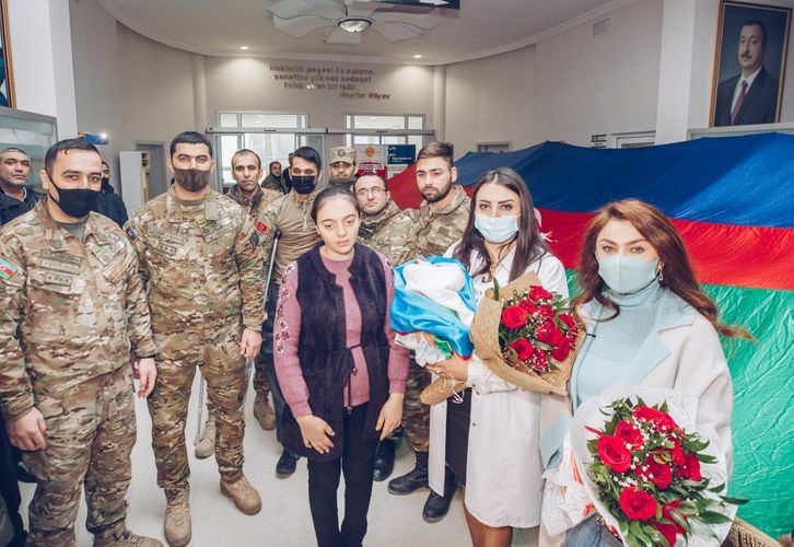 Daha 2 şəhid övladının adına 5000 AZN-lik hesab açılacaq (FOTO) - Gallery Image
