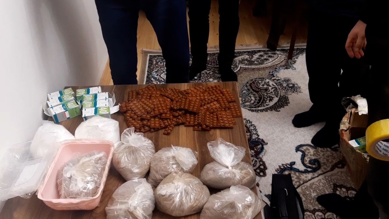 Polis əməliyyat keçirdi, 22 kiloqramdan artıq narkotik aşkarlandı (FOTO/VİDEO) - Gallery Image