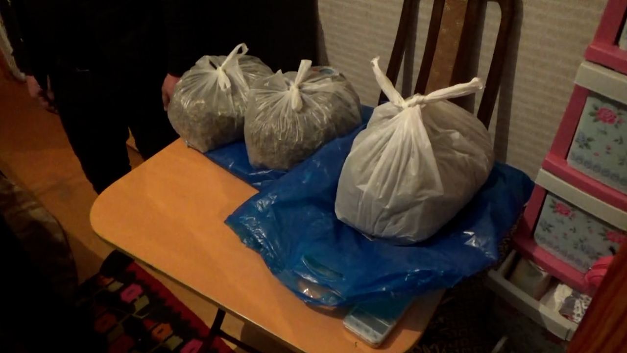Polis əməliyyat keçirdi, 22 kiloqramdan artıq narkotik aşkarlandı (FOTO/VİDEO) - Gallery Image