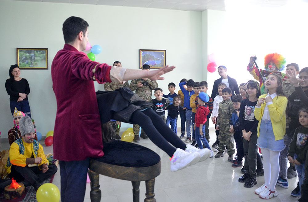 Hərbi hissələrin birində Novruz bayramı ilə əlaqədar tədbir keçirilib (FOTO) - Gallery Image