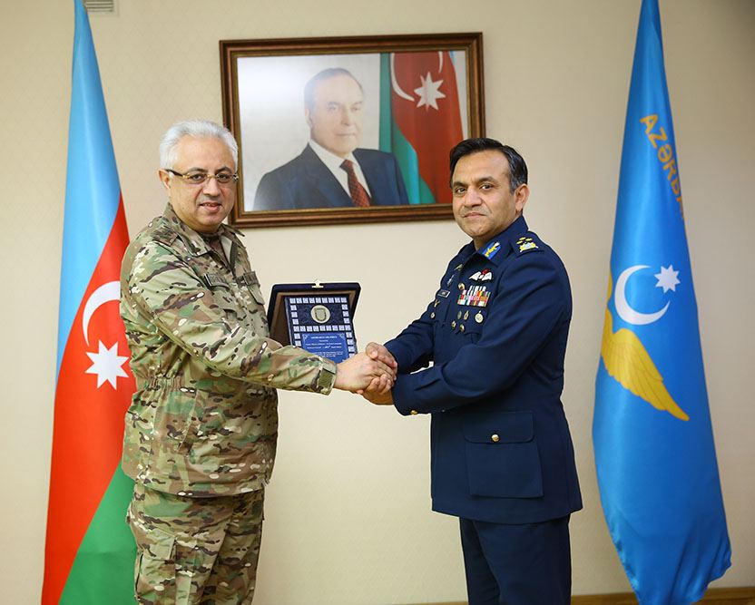 Pakistan Hərbi Hava Qüvvələrinin nümayəndə heyəti Azərbaycanda səfərdədir (FOTO/VİDEO) - Gallery Image