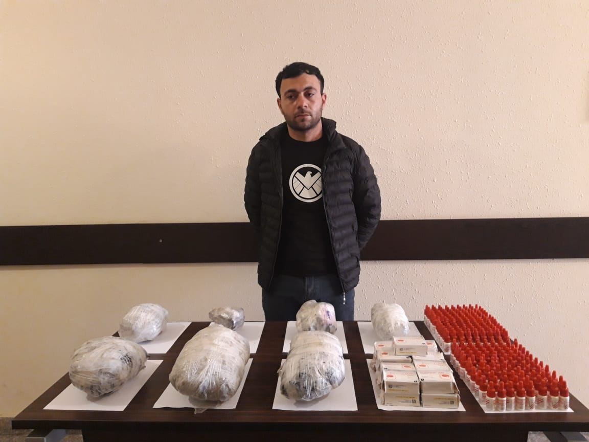 5 kiloqrama yaxın narkotikin Azərbaycana keçirilməsinin qarşısı alınıb (FOTO) - Gallery Image