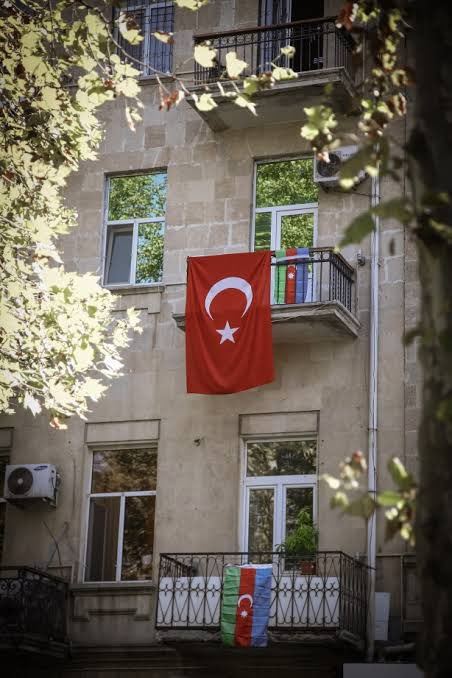 Türkiyənin yeni səfiri Bakıdan görüntülər paylaşıb (FOTO) - Gallery Image