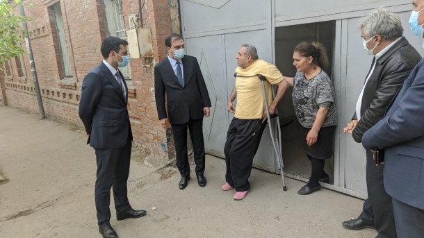 Niyazi Bayramov aparılan tikinti və abadlıq işlərinin gedişatı ilə tanış oldu- FOTOLAR