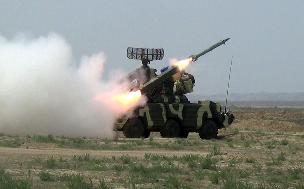 Zenit-raket bölmələrinin döyüş atışlı taktiki təlimləri keçirilir (FOTO/VİDEO) - Gallery Image
