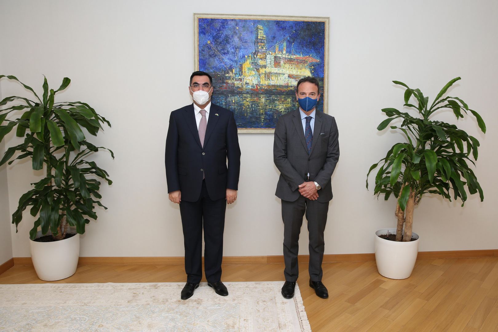 Elmar Qasımov İtaliyanın  “Maire Tecnimont” şirkətinin vitse-prezidenti ilə görüşüb (FOTO) - Gallery Image