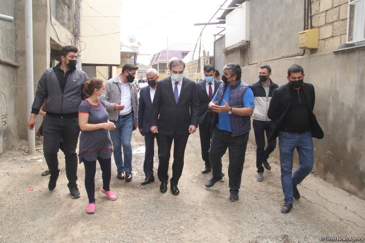 Gəncədə erməni terroru nəticəsində dağılan evlər bərpa olunur (FOTO) - Gallery Image
