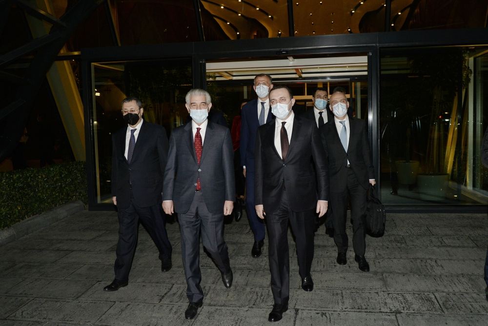 Gürcüstanın Baş nazirinin Azərbaycana səfəri başa çatıb (FOTO) - Gallery Image