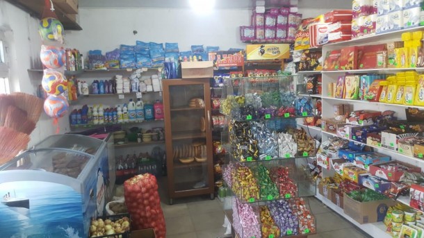 Siyəzəndə iki qardaş mağazanı soydu- FOTO