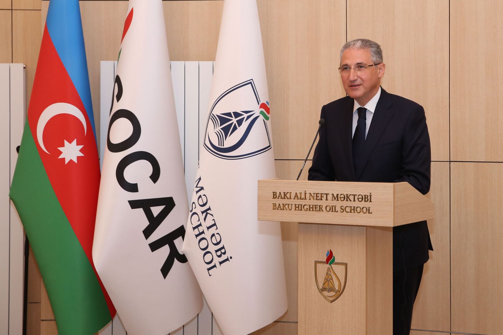 Bakı Ali Neft Məktəbi Dyuk Universiteti ilə təlim proqramına başladı (FOTO) - Gallery Image