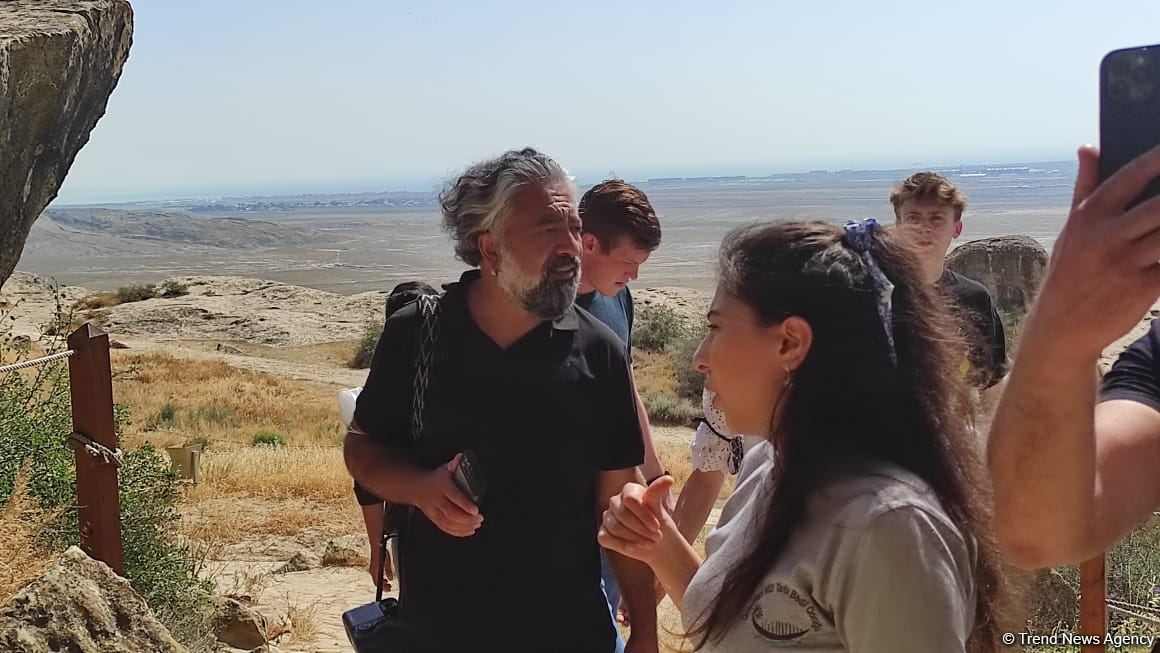 Beynəlxalq blogerlər azad olunmuş torpaqlara səfər edəcəklər (FOTO) - Gallery Image