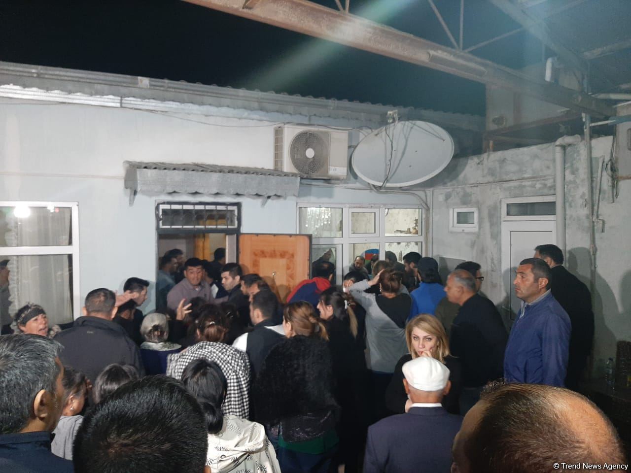 Kəlbəcərdə minaya düşən jurnalistlərin cənazəsi Bakıya gətirildi (FOTO) - Gallery Image