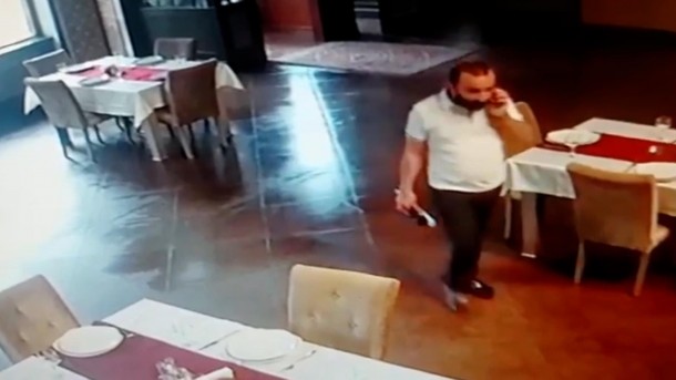 Maşın satmaq adı ilə 11 nəfərə qarşı dələduzluq etdi- FOTO Maşın satmaq adı ilə 11 nəfərə qarşı dələduzluq etdi- FOTO
