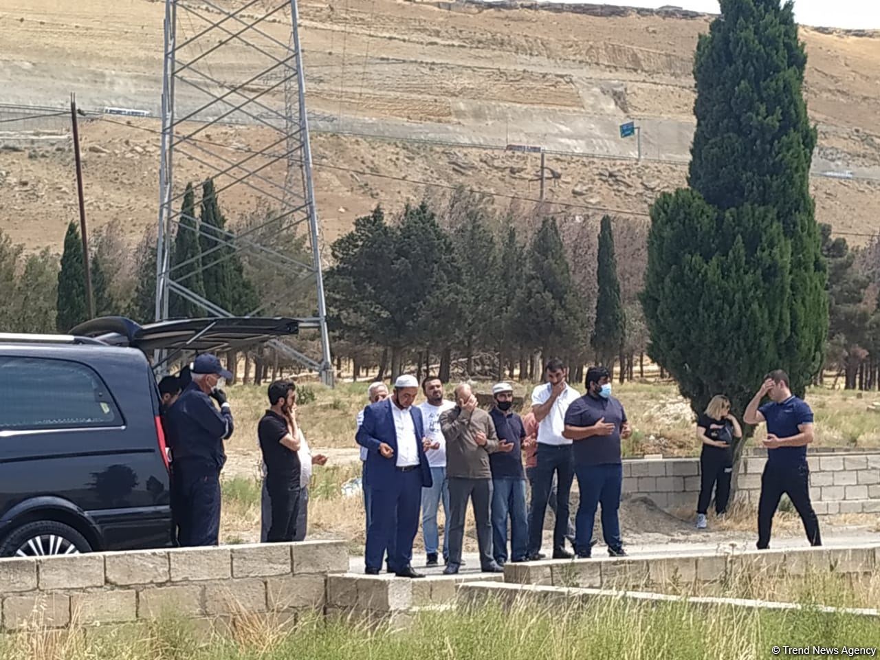 Xalq artisti Ramiz Əzizbəyli dəfn olunub (FOTO) - Gallery Image