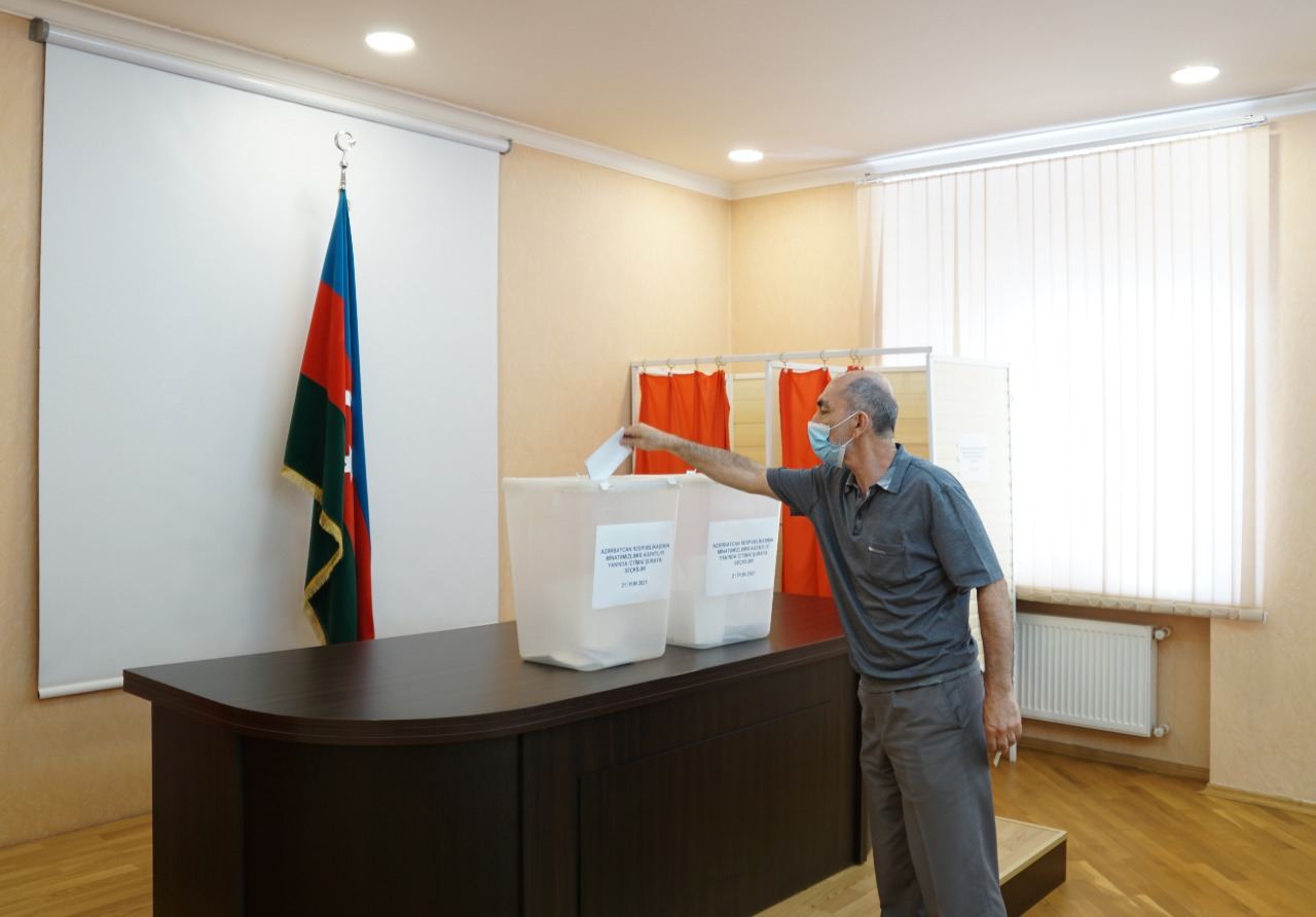 ANAMA yanında İctimai şuraya namizədlər müəyyənləşdi (FOTO) - Gallery Image