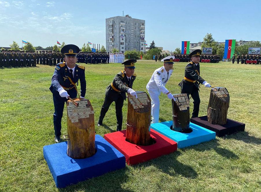 Heydər Əliyev adına AAHM-də növbəti buraxılış mərasimi keçirilib (FOTO) - Gallery Image