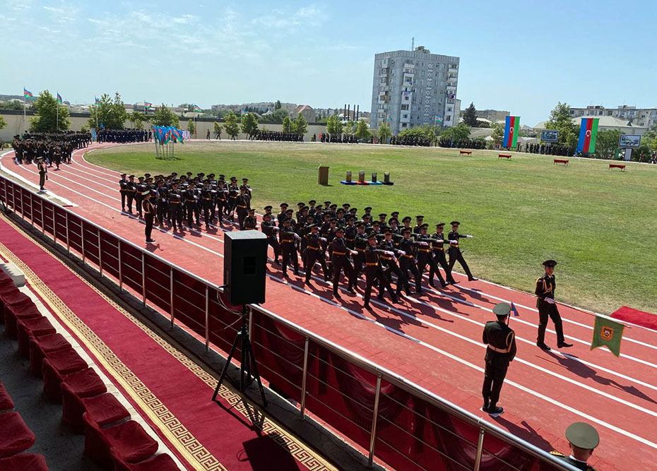 Heydər Əliyev adına AAHM-də növbəti buraxılış mərasimi keçirilib (FOTO) - Gallery Image