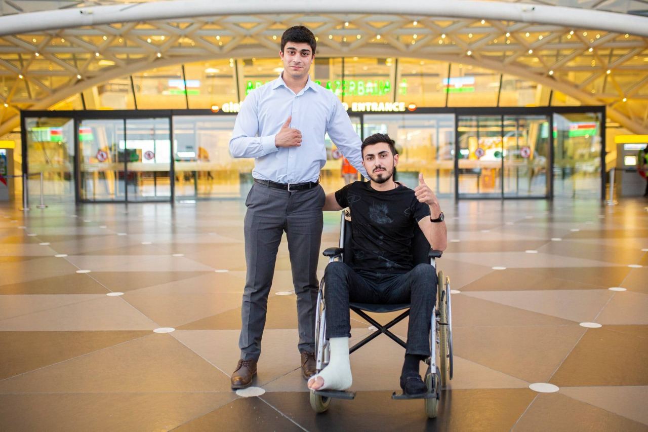 Türkiyəyə göndərilən daha 4 qazimiz sağalaraq geri dönüb (FOTO) - Gallery Image