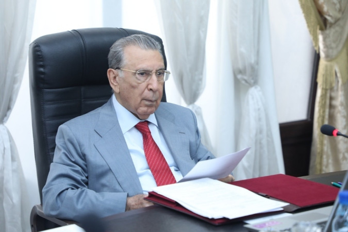 AMEA-nin bir neçə institutunun baş direktoru növbəti müddətə təsdiqlənib