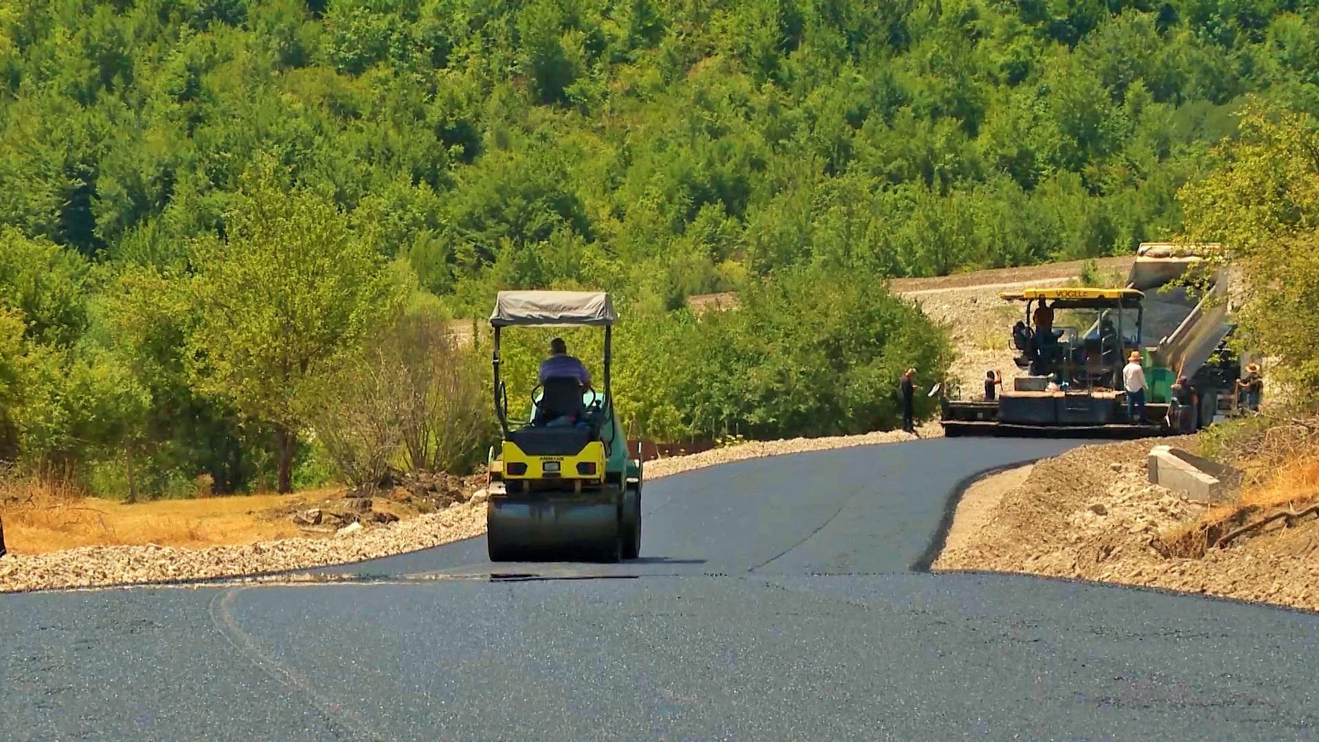 İsmayıllıda bu tarixi kəndlərin yolları yenidən qurulur (FOTO) - Gallery Image