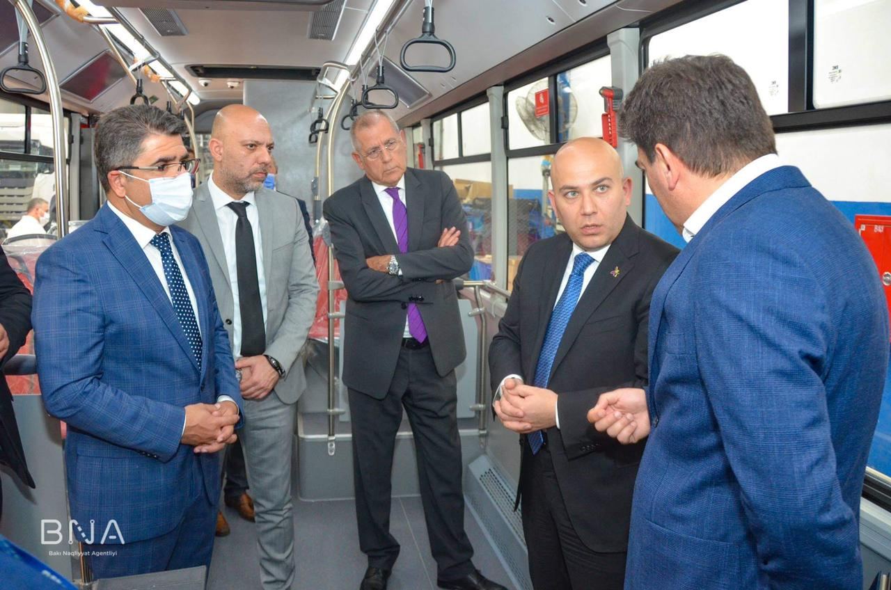 Bu il Bakıya daha 320 ədəd avtobus gətiriləcək (FOTO) - Gallery Image