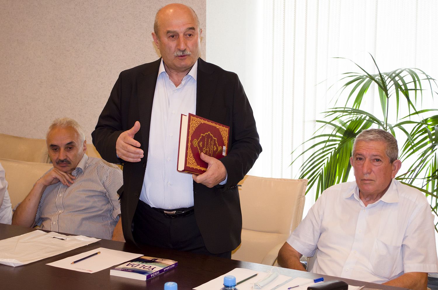 “Xocalının səsi” qəzetinin 30 illik yubileyinə həsr olunmuş toplantı keçirilib (FOTO) - Gallery Image