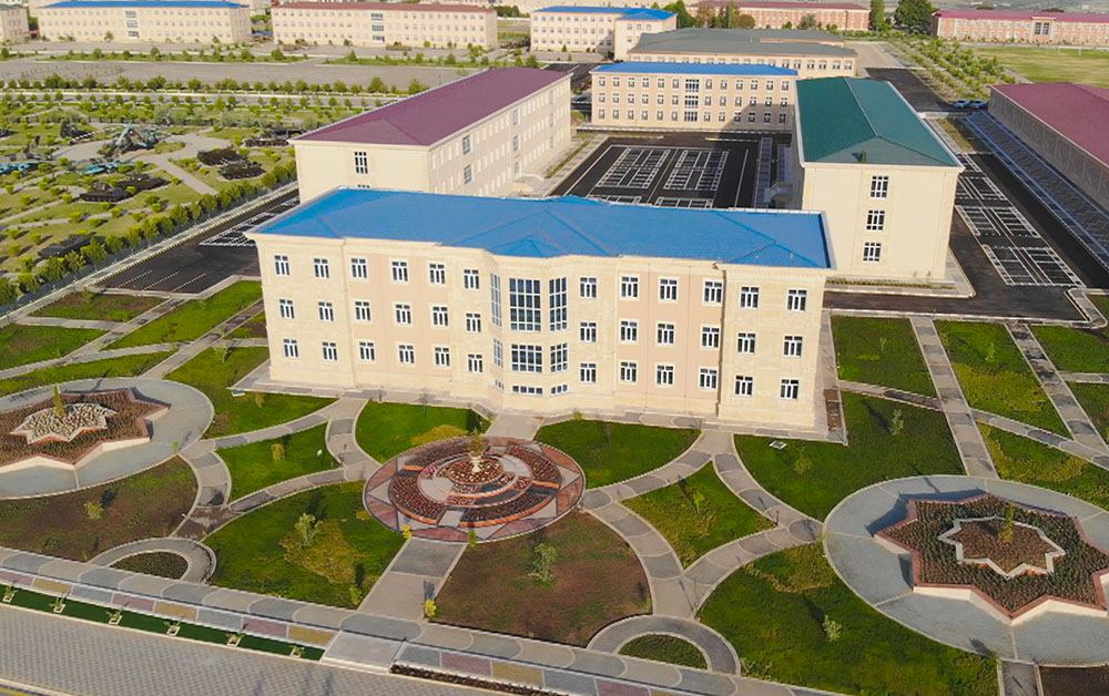 Muxtar respublikada hərbi hissələrdə müasir xidmət infrastrukturu yaradılıb (FOTO/VİDEO) - Gallery Image