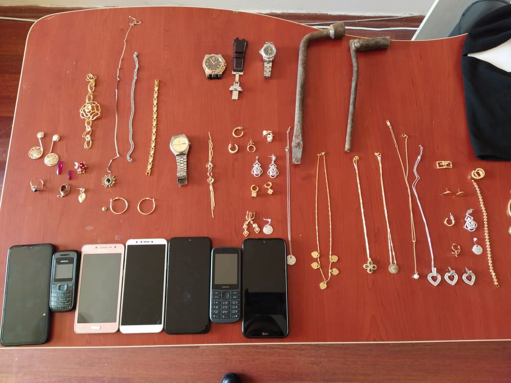 Qubada oğurluqlar edən şəxs saxlanılıb (FOTO) - Gallery Image