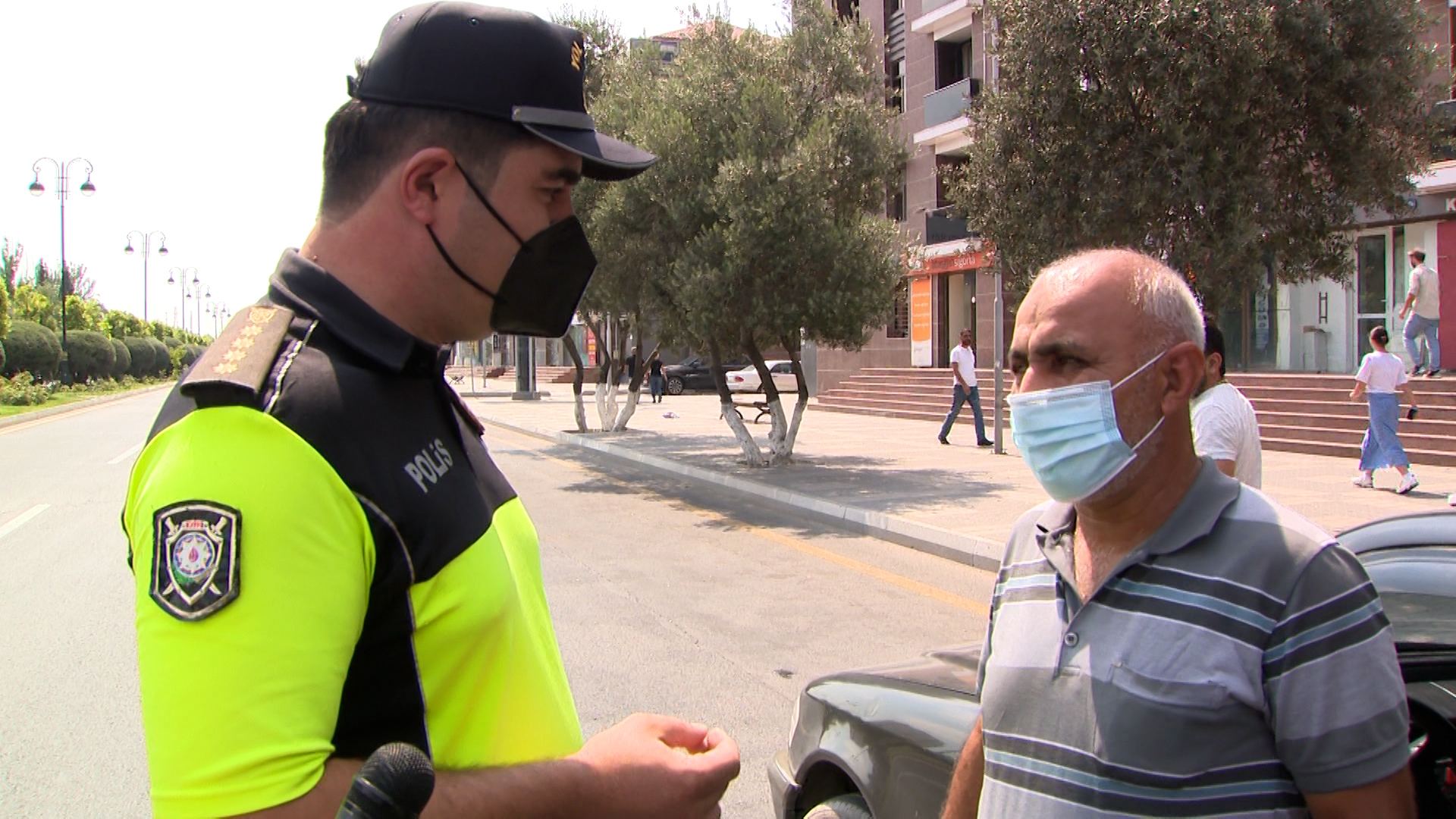 Sumqayıtda avtobus və taksilərdə maska taxmayanlara qarşı reyd olub (FOTO/VİDEO) - Gallery Image